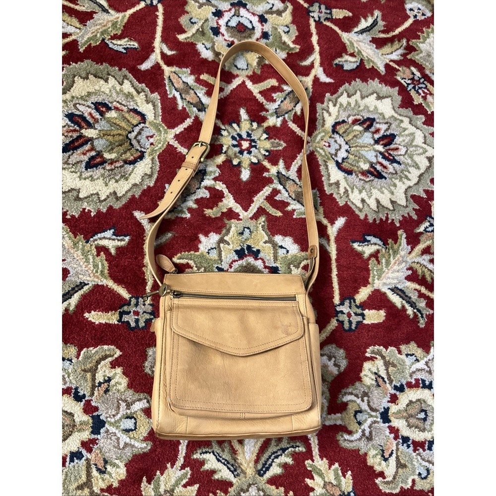 FOSSIL 75082 Vintage Brown Leather Crossbody Handbag Purse Key Charm Classic